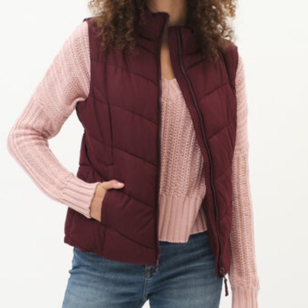 Aeropostale Puffer Vest